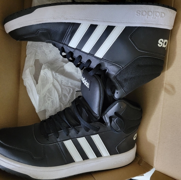 Adidas ..Black Leather. Sz 13 Men's - Picture 6 of 8